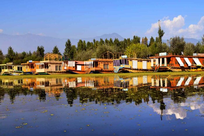 Jammu & Kashmir: A Mesmerizing Journey Through Kashmir’s Paradise 5D/4N